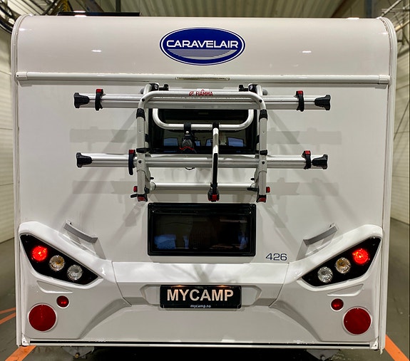 Caravelair Alba Style 426 Family | Gulvvarme | Dusjmulighet | Ny markise | Solcelleanlegg 9 of 30