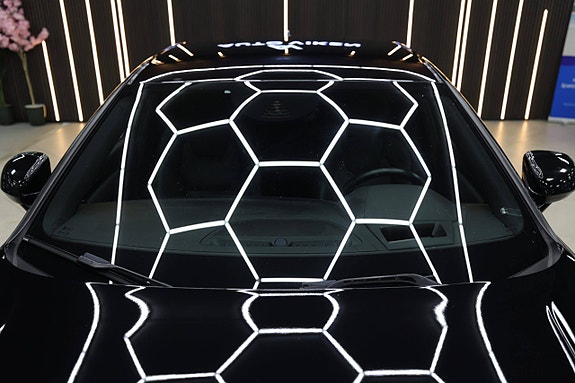 Volvo S90 12 of 30
