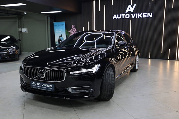 Volvo S90 4 of 30