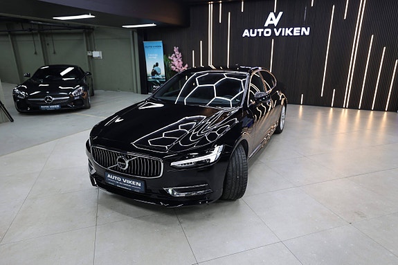 Volvo S90 13 of 30