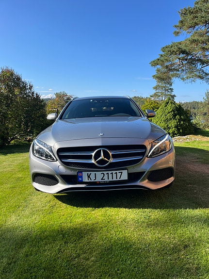 Mercedes-Benz C350 e 6 of 10