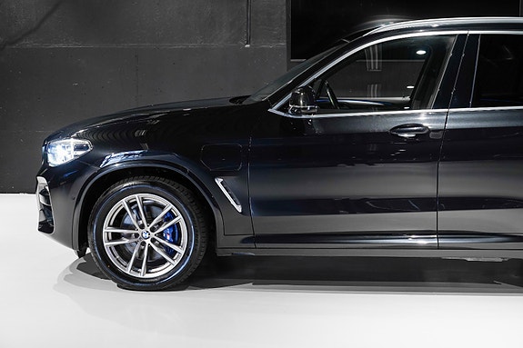 BMW X3 4 of 30