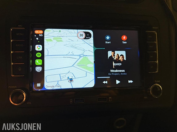 Volkswagen Touran 8 of 10