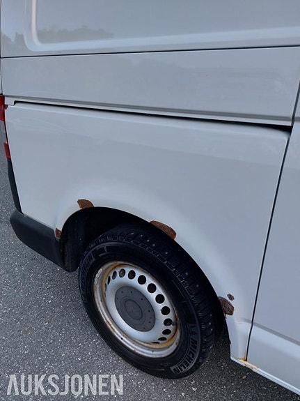 Volkswagen Transporter 20 of 27
