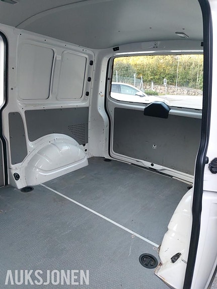 Volkswagen Transporter 16 of 27