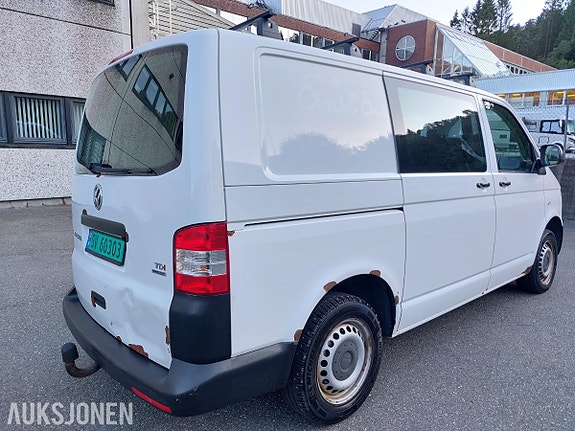 Volkswagen Transporter 9 of 27