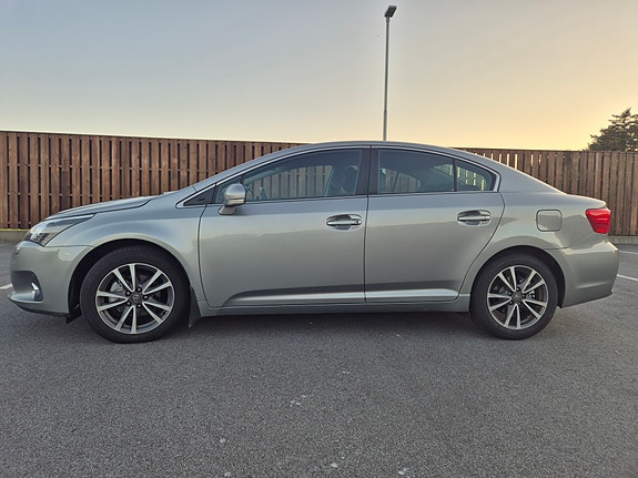 Toyota Avensis 13 of 29