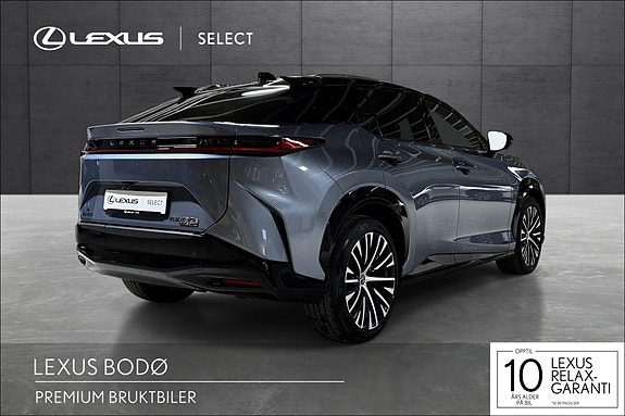 Lexus RZ450e 5 of 24