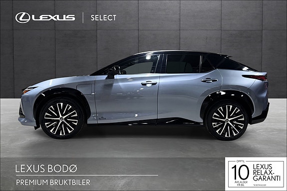 Lexus RZ450e 2 of 24