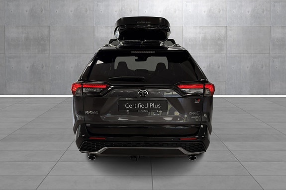 Toyota RAV4 Plug-in Hybrid 5 of 28