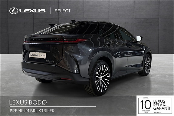 Lexus RZ450e 5 of 22