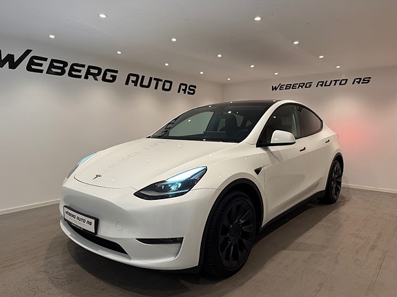 Tesla Model Y 2 of 23