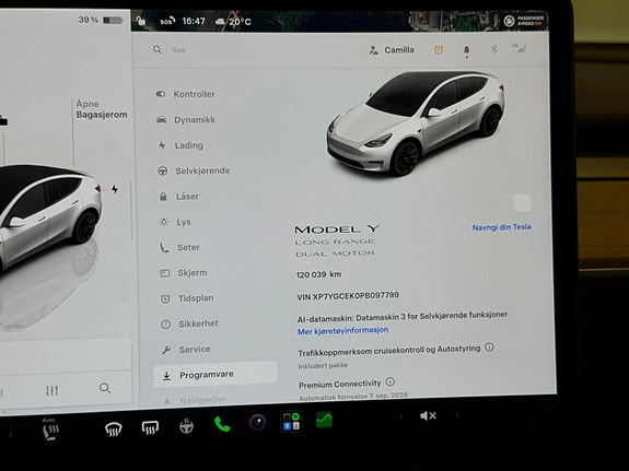 Tesla Model Y 17 of 23