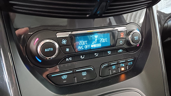Ford Kuga 24 of 30