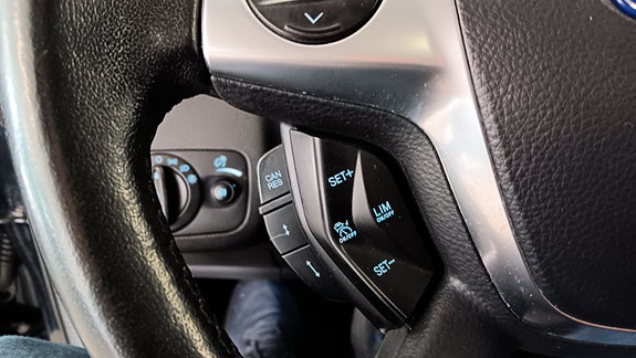 Ford Kuga 8 of 30