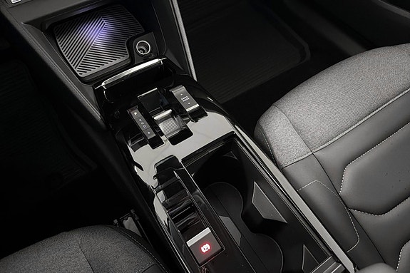 Citroen E-C4 X 14 of 30