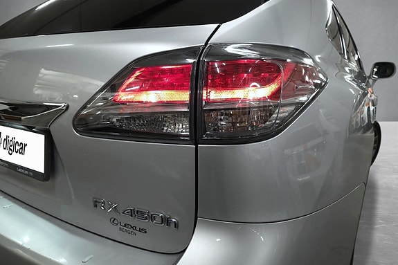 Lexus RX450h 9 of 21