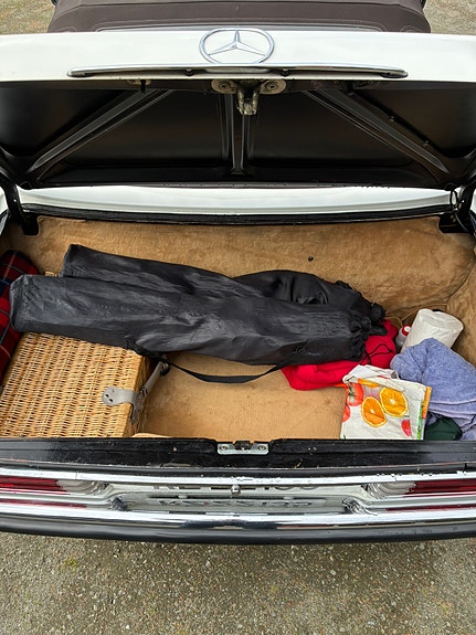 Mercedes-Benz SL280 2 of 18