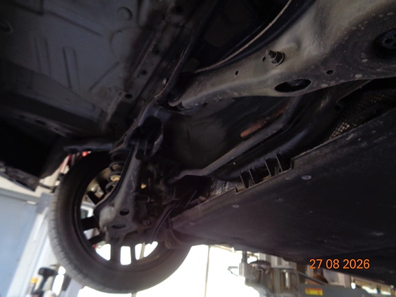 Volkswagen e-Golf VII 21 of 27