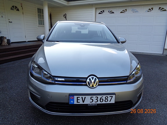 Volkswagen e-Golf VII 7 of 27