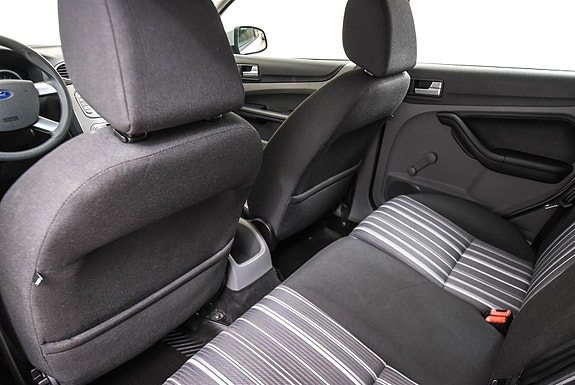 Ford Focus 18 of 21