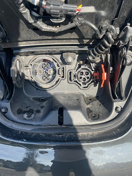 Nissan Leaf 18 of 23