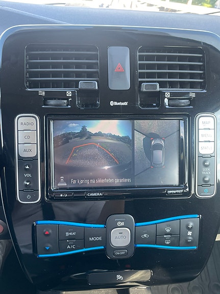Nissan Leaf 17 of 23