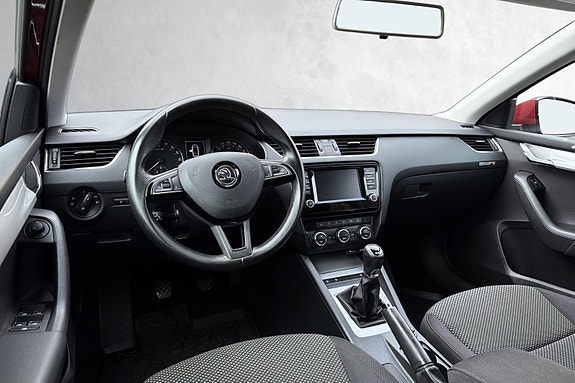 Skoda Octavia 8 of 10