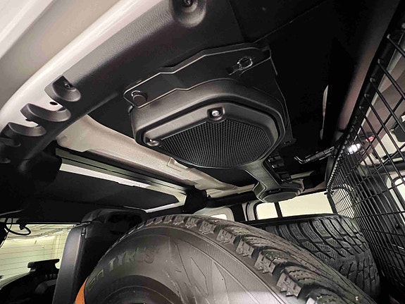 Jeep Wrangler Unlimited 18 of 30