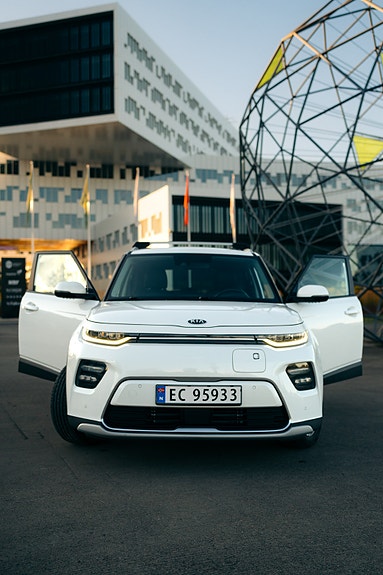 Kia e-Soul 8 of 15