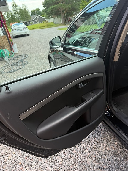 Volvo V70 27 of 29