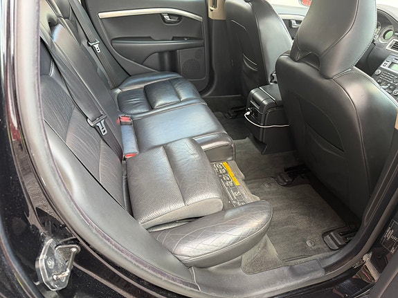 Volvo V70 21 of 29