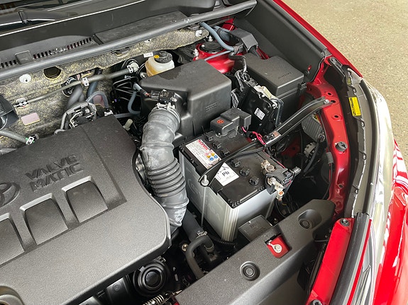 Toyota RAV4 29 of 30
