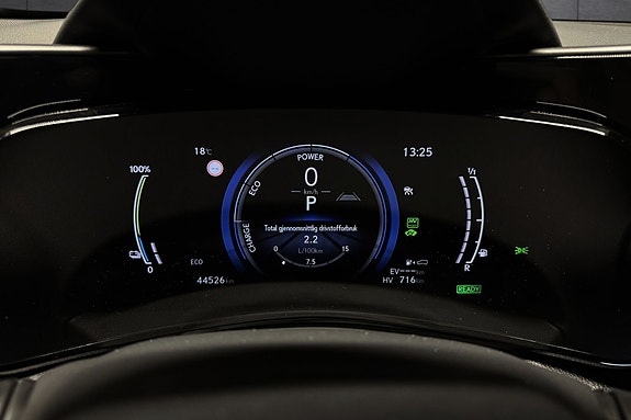 Lexus NX450h 16 of 22