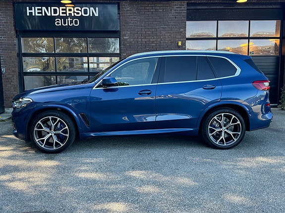 BMW X5 4 of 26