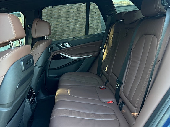 BMW X5 21 of 26