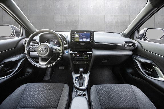 Toyota Yaris Cross 7 of 20