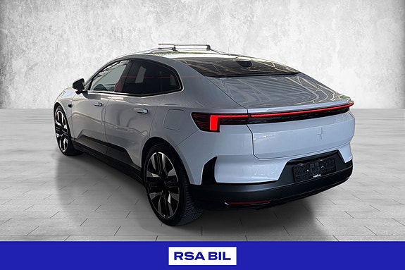 Polestar 4 7 of 20