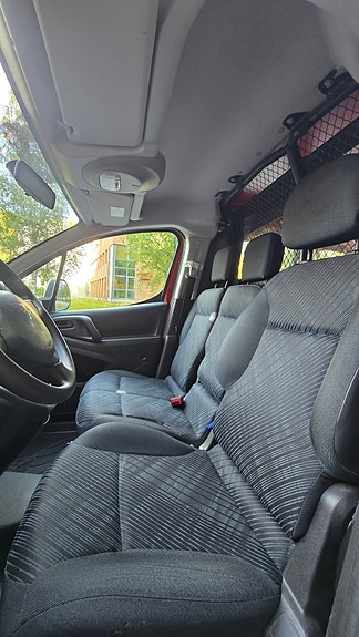 Peugeot Partner 8 of 14