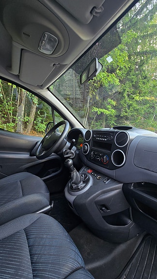 Peugeot Partner 11 of 14