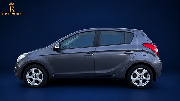 Hyundai i20 7 of 15