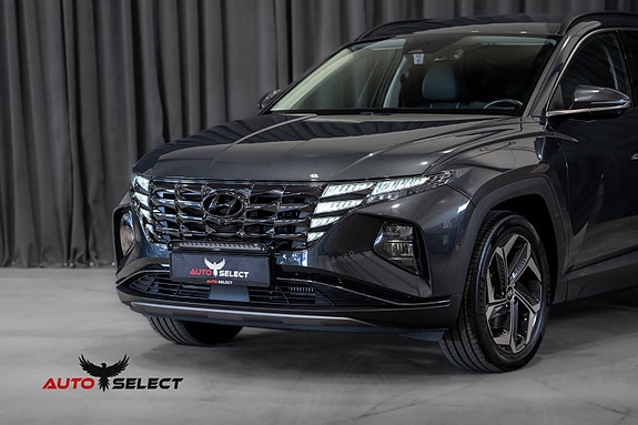 Hyundai Tucson 7 of 30
