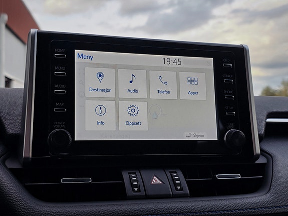 Toyota RAV4 19 of 30
