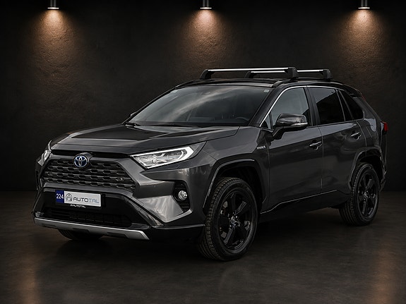 Toyota RAV4 3 of 30