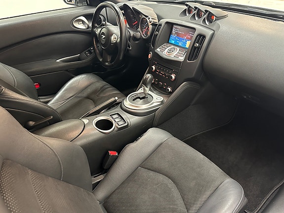 Nissan 370 Z 29 of 30