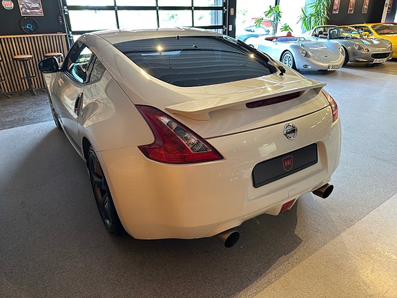 Nissan 370 Z 10 of 30