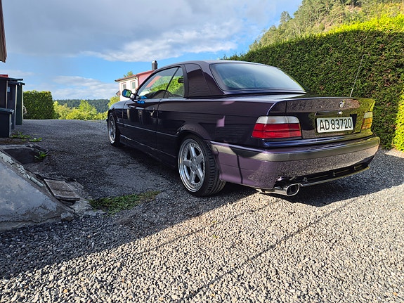 BMW 328i 10 of 30