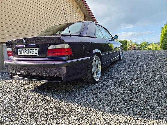 BMW 328i 9 of 30