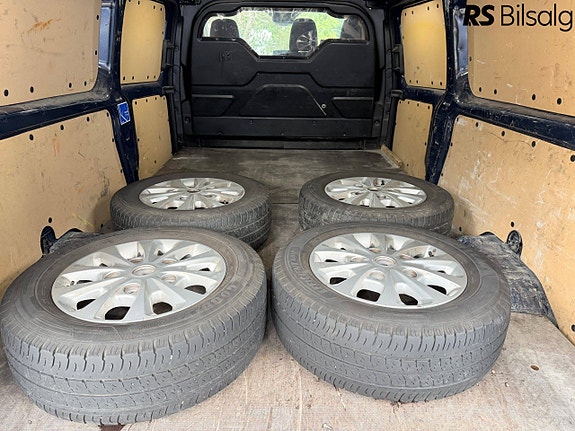 Ford Transit Custom 14 of 30