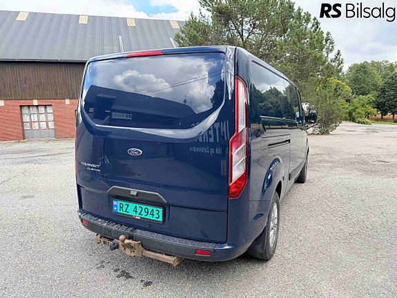 Ford Transit Custom 8 of 30